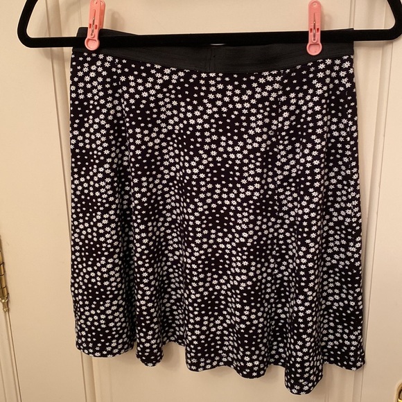 NWT Asos Flippy Mini Skirt - Picture 6 of 9